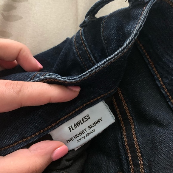 Joe “Honey” Skinny Jeans - Picture 4 of 4